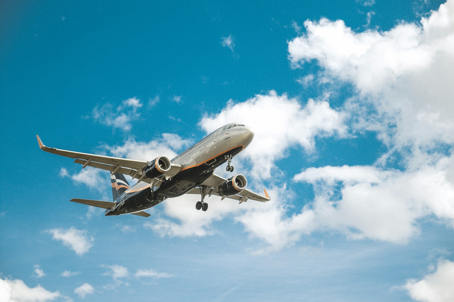 How To Overcome a Fear of Flying