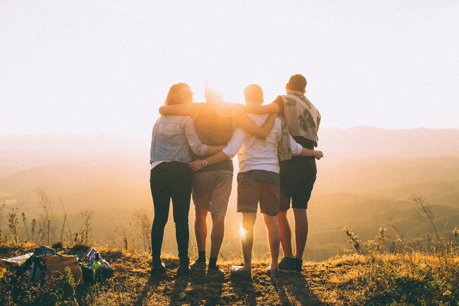How to Make Friends on Vacation