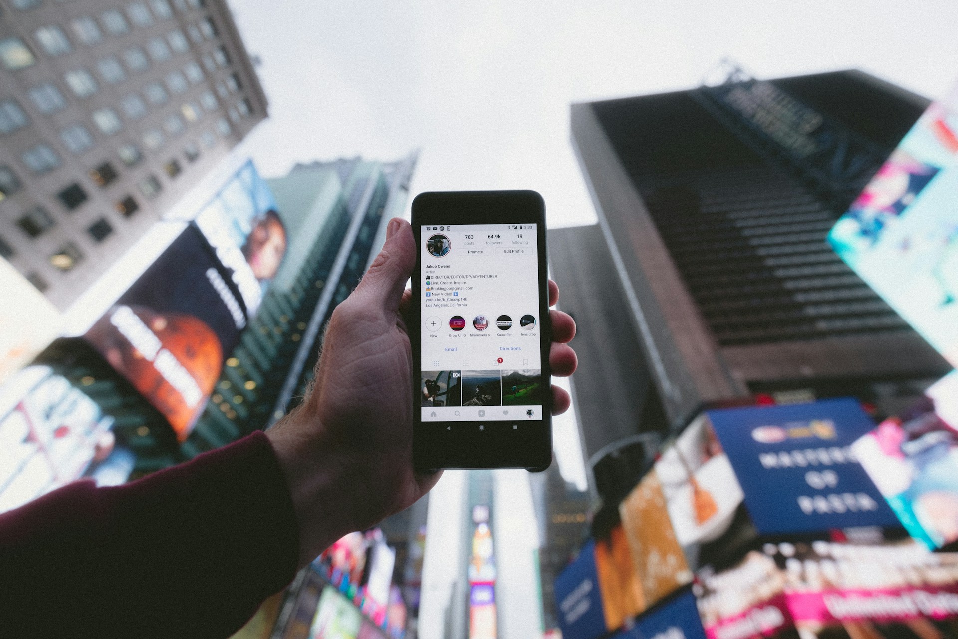 Travel Solutions: Save On International Phone Charges