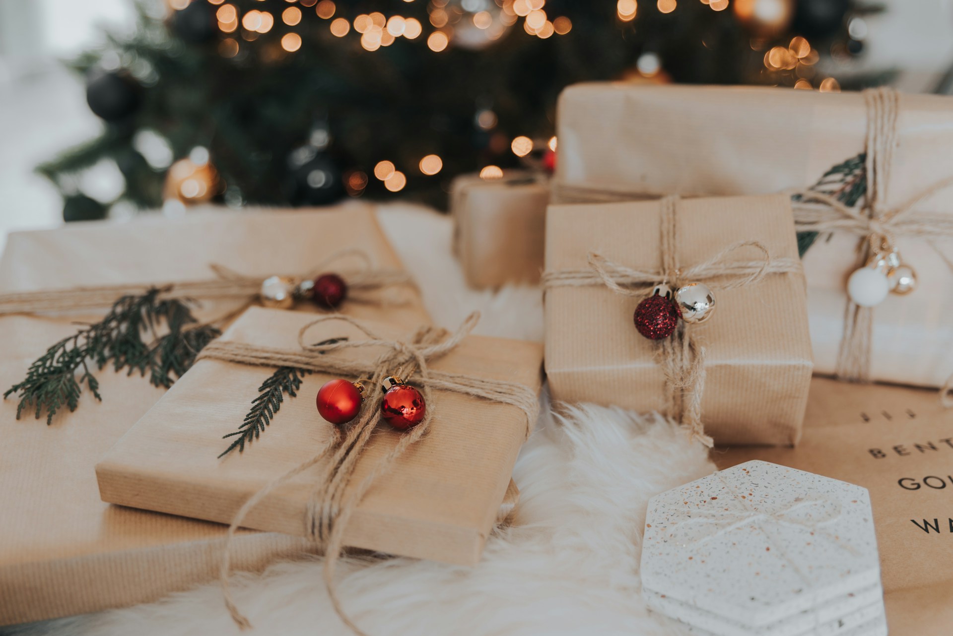 Christmas Gifts for Frequent Travelers