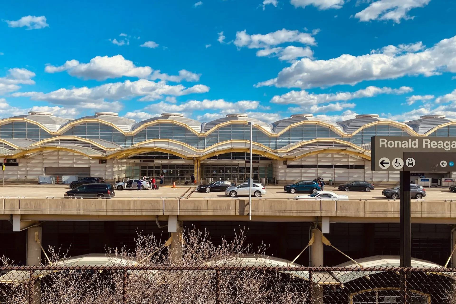 DCA Airport Guide: Ronald Reagan Washington National Airport