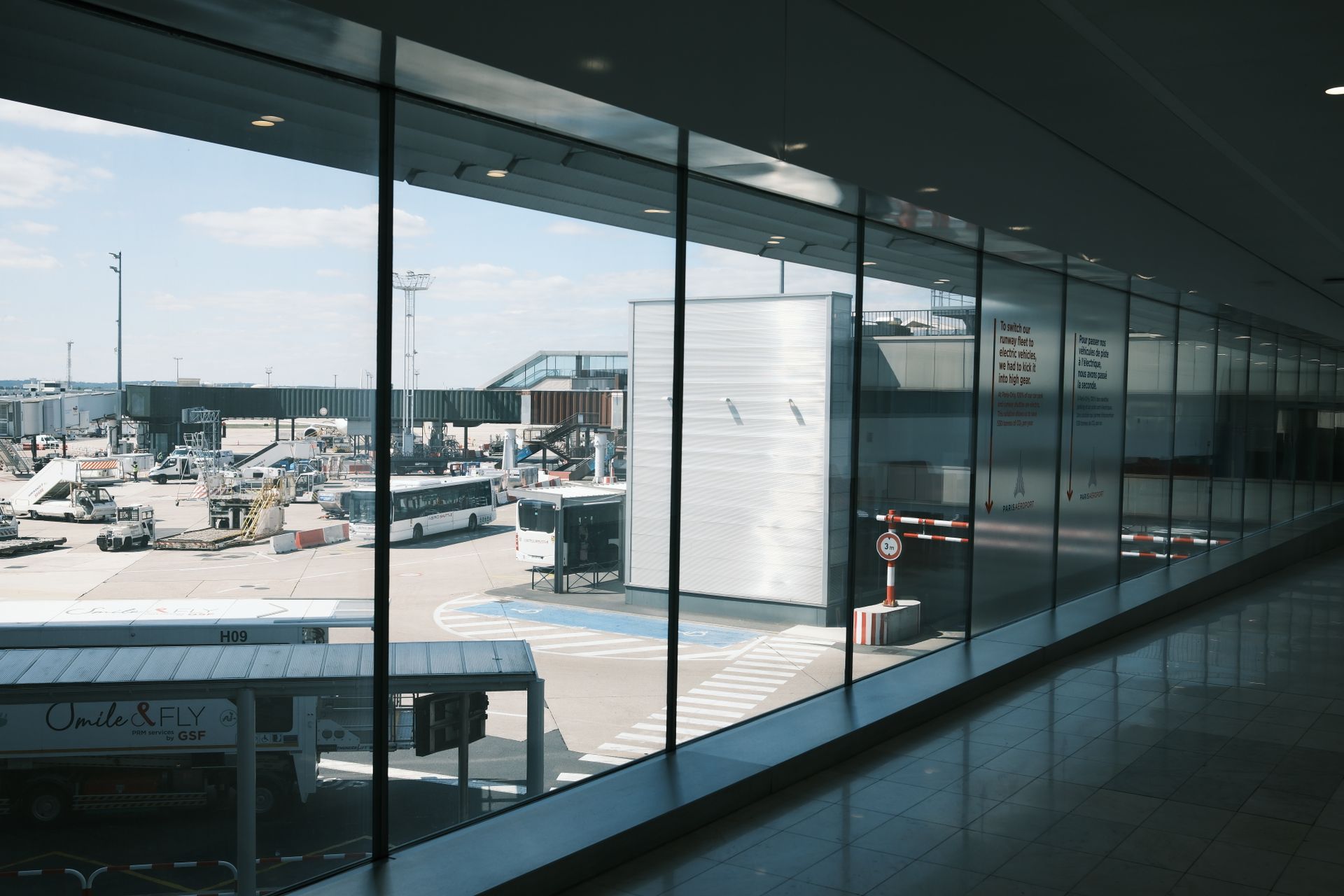A quiet corridor in a terminal